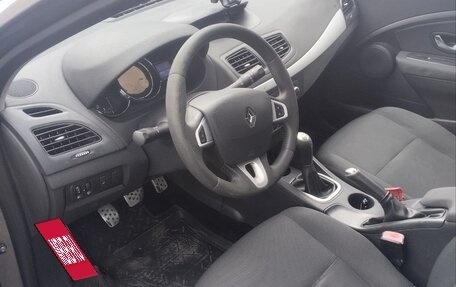 Renault Megane III, 2011 год, 590 000 рублей, 3 фотография