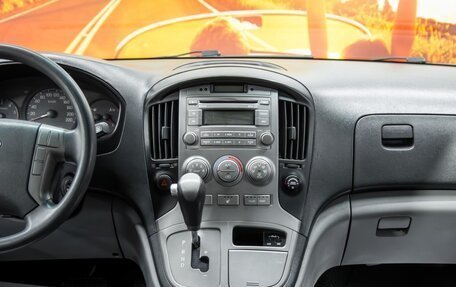 Hyundai Grand Starex Grand Starex I рестайлинг 2, 2012 год, 1 350 000 рублей, 11 фотография