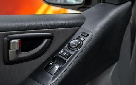 Hyundai Grand Starex Grand Starex I рестайлинг 2, 2012 год, 1 350 000 рублей, 17 фотография