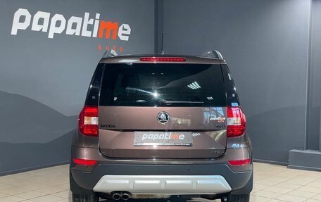 Skoda Yeti I рестайлинг, 2015 год, 1 249 000 рублей, 4 фотография