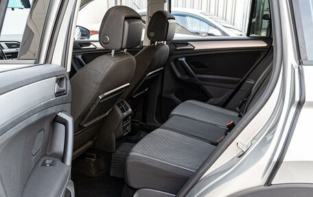 Volkswagen Tiguan II, 2020 год, 2 525 000 рублей, 11 фотография