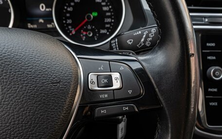 Volkswagen Tiguan II, 2020 год, 2 525 000 рублей, 18 фотография