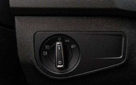 Volkswagen Tiguan II, 2020 год, 2 525 000 рублей, 17 фотография