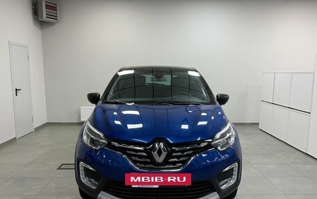 Renault Kaptur I рестайлинг, 2021 год, 1 999 000 рублей, 2 фотография