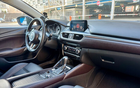 Mazda 6, 2016 год, 2 490 000 рублей, 18 фотография