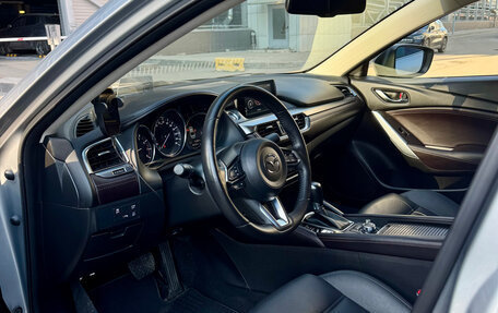 Mazda 6, 2016 год, 2 490 000 рублей, 17 фотография