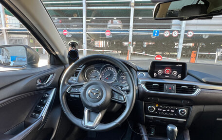 Mazda 6, 2016 год, 2 490 000 рублей, 22 фотография