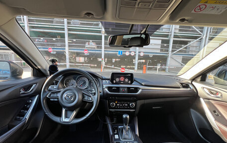 Mazda 6, 2016 год, 2 490 000 рублей, 23 фотография