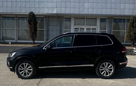 Volkswagen Touareg III, 2015 год, 3 090 000 рублей, 2 фотография
