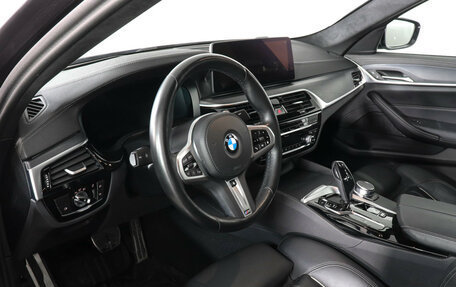 BMW 5 серия, 2023 год, 6 599 000 рублей, 12 фотография