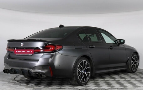 BMW 5 серия, 2023 год, 6 599 000 рублей, 2 фотография