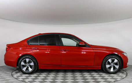 BMW 3 серия, 2017 год, 2 099 000 рублей, 6 фотография