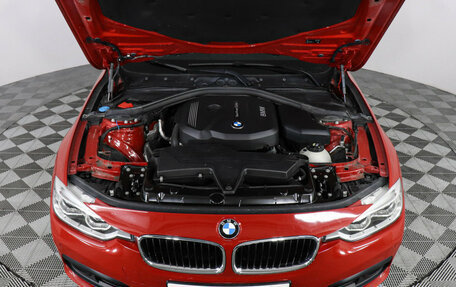 BMW 3 серия, 2017 год, 2 099 000 рублей, 10 фотография