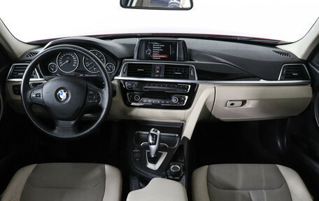 BMW 3 серия, 2017 год, 2 099 000 рублей, 11 фотография