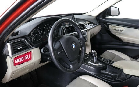 BMW 3 серия, 2017 год, 2 099 000 рублей, 12 фотография