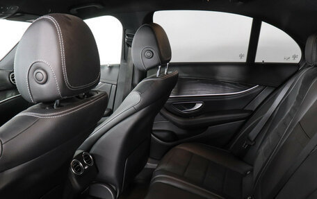 Mercedes-Benz E-Класс, 2018 год, 3 899 000 рублей, 12 фотография