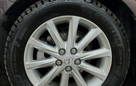 Lexus CT I рестайлинг, 2013 год, 1 900 000 рублей, 15 фотография