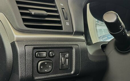 Lexus CT I рестайлинг, 2013 год, 1 900 000 рублей, 9 фотография