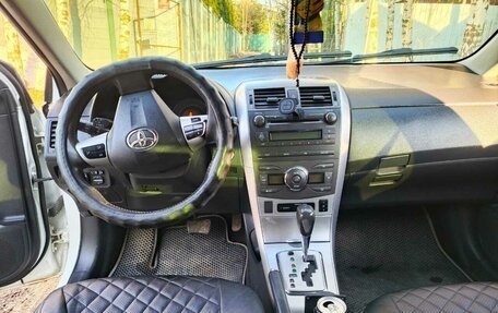Toyota Corolla, 2011 год, 950 000 рублей, 15 фотография