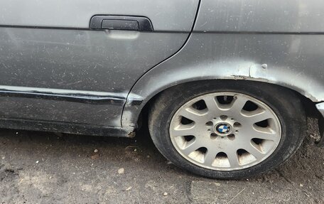 BMW 5 серия, 1994 год, 140 000 рублей, 10 фотография