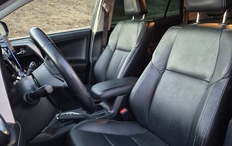 Toyota RAV4, 2013 год, 2 000 000 рублей, 6 фотография