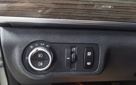 Haval H8, 2014 год, 1 250 000 рублей, 7 фотография