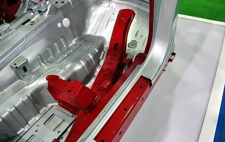 Haval H8, 2014 год, 1 250 000 рублей, 23 фотография