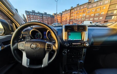 Toyota Land Cruiser Prado 150 рестайлинг 2, 2012 год, 2 970 000 рублей, 7 фотография