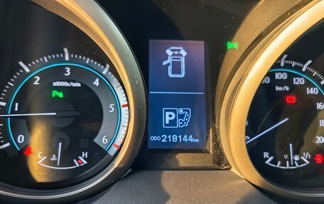 Toyota Land Cruiser Prado 150 рестайлинг 2, 2012 год, 2 970 000 рублей, 8 фотография