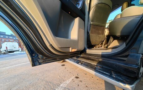 Toyota Land Cruiser Prado 150 рестайлинг 2, 2012 год, 2 970 000 рублей, 24 фотография