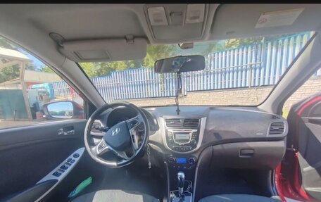 Hyundai Solaris II рестайлинг, 2013 год, 505 000 рублей, 17 фотография