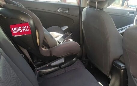 Hyundai Solaris II рестайлинг, 2013 год, 505 000 рублей, 20 фотография