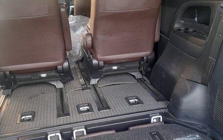 Toyota Estima III рестайлинг -2, 2016 год, 2 400 000 рублей, 5 фотография