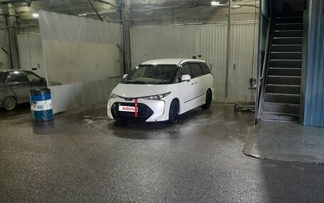 Toyota Estima III рестайлинг -2, 2016 год, 2 400 000 рублей, 4 фотография