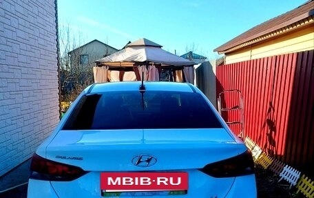 Hyundai Solaris II рестайлинг, 2019 год, 1 650 000 рублей, 3 фотография