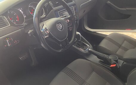 Volkswagen Jetta VI, 2017 год, 1 899 000 рублей, 8 фотография