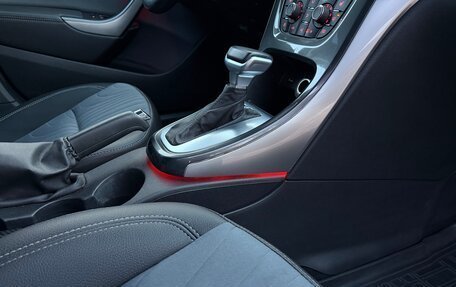 Opel Astra J, 2013 год, 935 000 рублей, 12 фотография