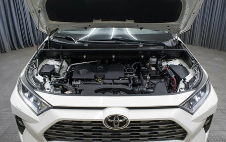 Toyota RAV4, 2019 год, 2 998 000 рублей, 9 фотография