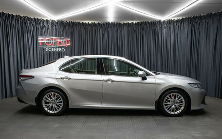 Toyota Camry, 2020 год, 2 949 000 рублей, 4 фотография