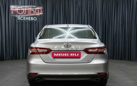 Toyota Camry, 2020 год, 2 949 000 рублей, 6 фотография