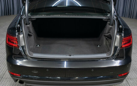 Audi A4, 2018 год, 2 598 000 рублей, 9 фотография