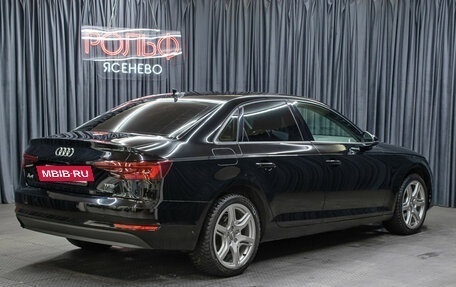 Audi A4, 2018 год, 2 598 000 рублей, 5 фотография