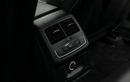 Audi A4, 2018 год, 2 598 000 рублей, 17 фотография