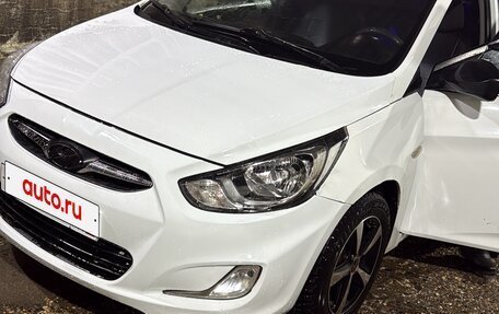 Hyundai Solaris II рестайлинг, 2013 год, 440 000 рублей, 8 фотография