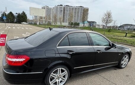Mercedes-Benz E-Класс, 2009 год, 2 600 000 рублей, 4 фотография
