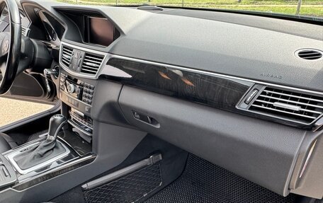 Mercedes-Benz E-Класс, 2009 год, 2 600 000 рублей, 18 фотография