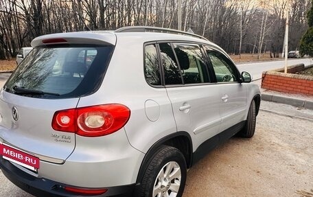 Volkswagen Tiguan I, 2010 год, 1 000 000 рублей, 4 фотография