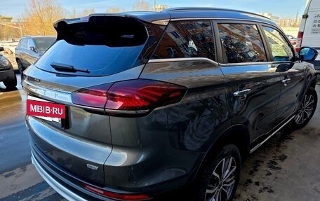 Geely Atlas, 2024 год, 2 250 000 рублей, 4 фотография