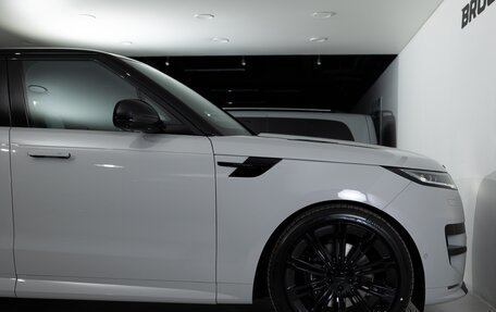 Land Rover Range Rover Sport, 2026 год, 19 490 000 рублей, 39 фотография