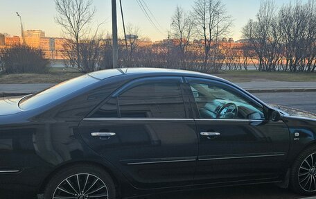 Toyota Camry V40, 2004 год, 750 000 рублей, 3 фотография